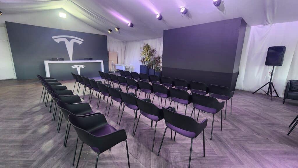 מרכז מסירה טסלה - נמל אשדוד